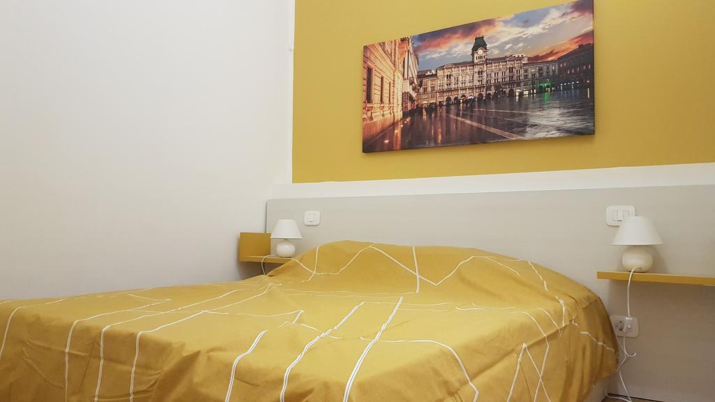 Trieste Center Rooms & Apartments - Fiori Di Trieste Eksteriør bilde
